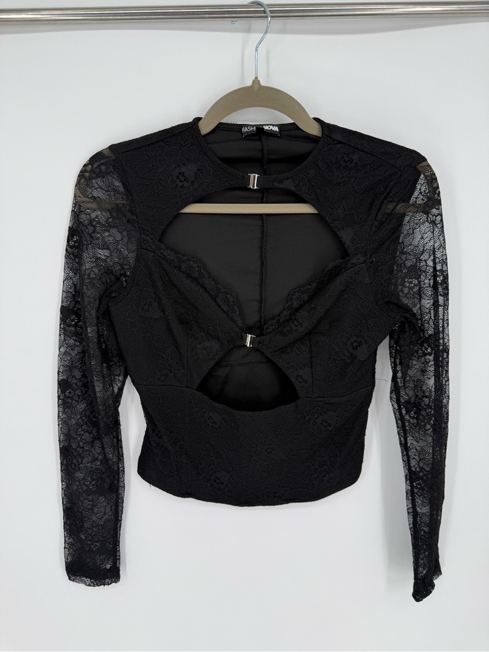 Fashion Nova Black Lace Cutout Long Sleeve Crop Top Size M